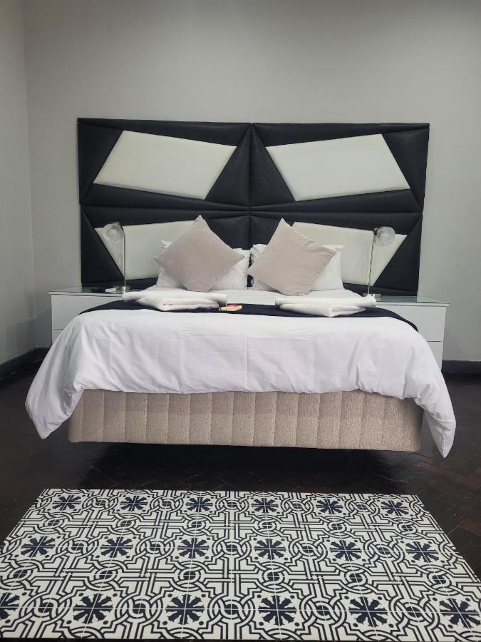 Palm Guesthouse Zeerust Luaran gambar